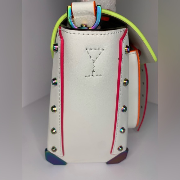 Michael Kors Manhattan Medium Contrast Trim Leather Satchel - Optic White - Picture 7 of 9